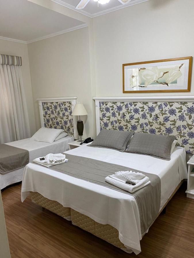 Hotel Da Vinci แซร์ฮาเนกรา ภายนอก รูปภาพ
